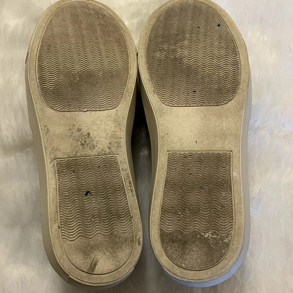 Steve Madden Ecentrcq Sneaker - Picture 7 of 8